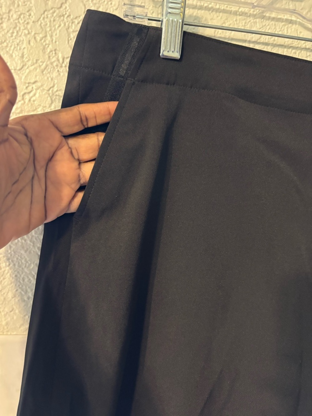 Lady Hagen Black golf skort - Picture 4 of 6